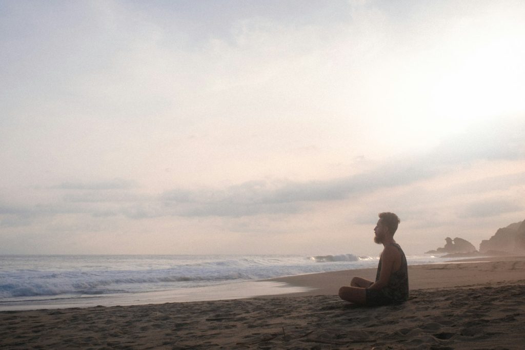 Post-Dive Recovery Rituals in Komodo